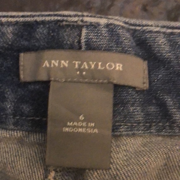 Ann Taylor Skirt - Picture 2 of 3